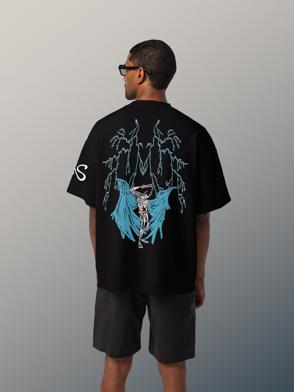 THUNDER TEE